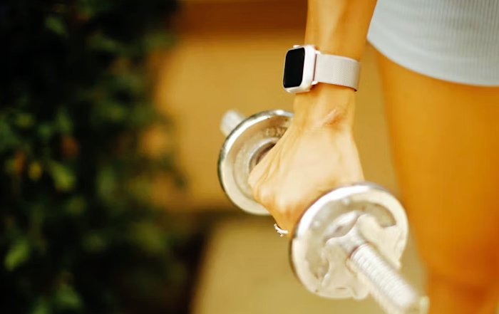 Article Image for Home Fitness Tech in the US: Empowering You to Work Out Smarter