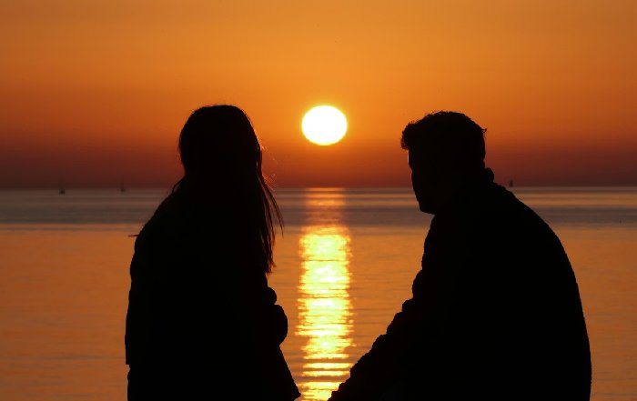 Article Image for Mindful Communication in Relationships